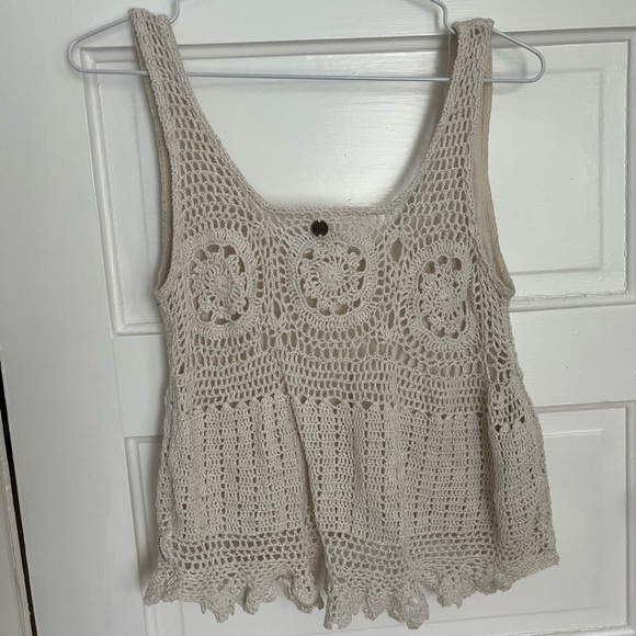 Billabong Crochet Tank Top - Picture 3 of 4